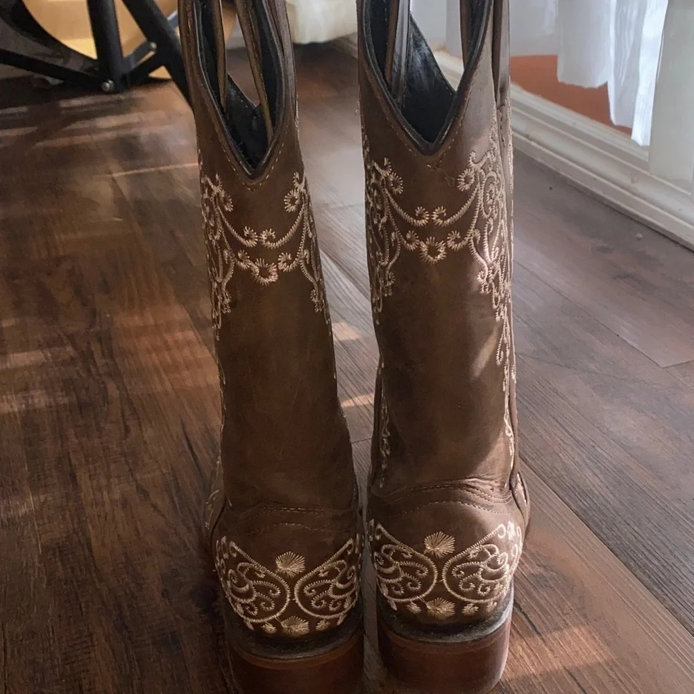 holster these stylish
